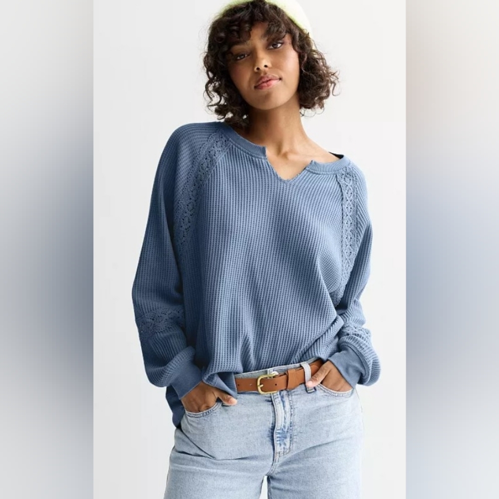 SO Navy Waffle Knit Top With Delicate Lace Accents - Picture 2 of 12